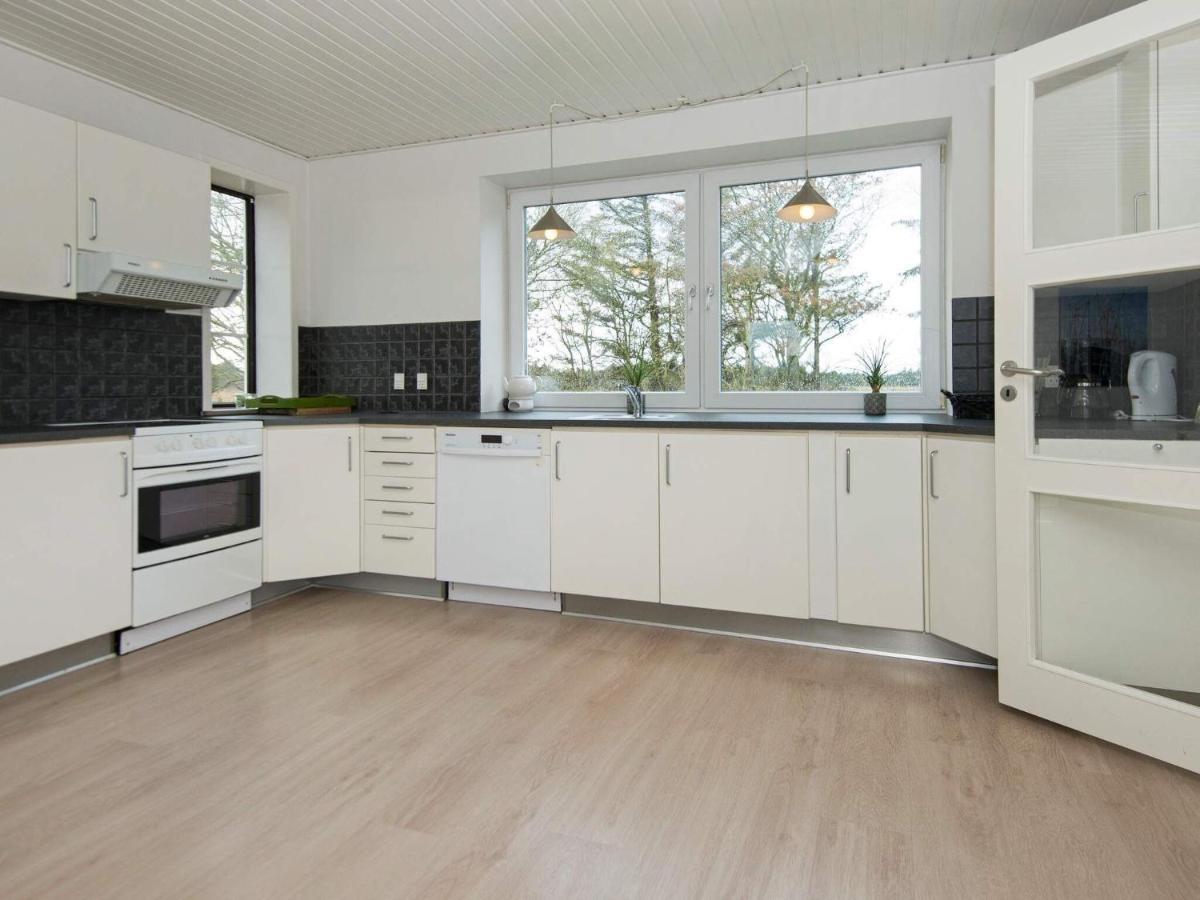 10 Person Holiday Home In R M Bolilmark Exteriör bild